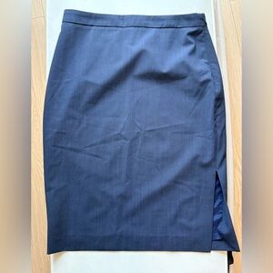 Banana republic Italian Wool Blend women’s navy skirt
